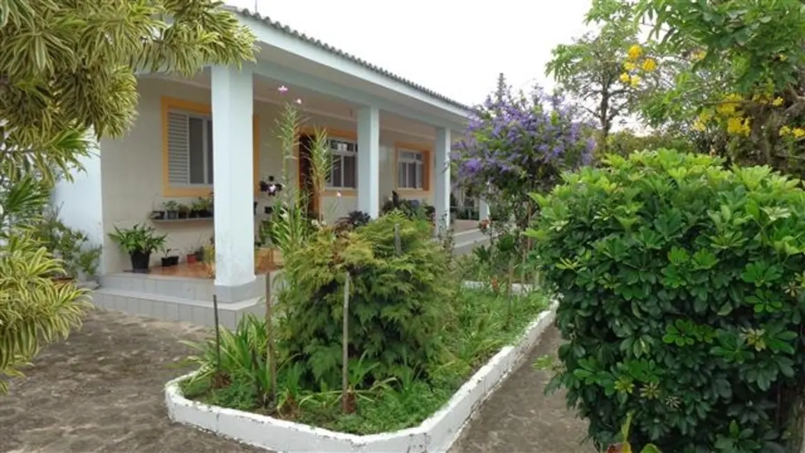 Foto 2 de Chácara com 3 quartos à venda, 1350m2 em Centro, Peruibe - SP