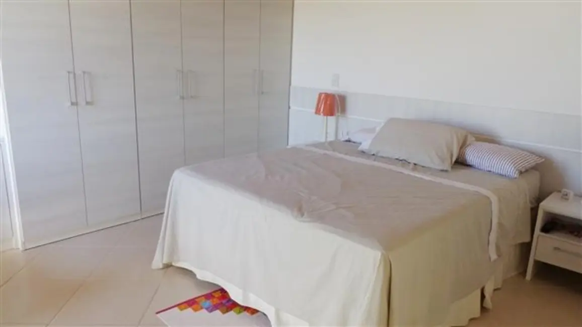 Casa com 4 quartos à venda em Peruibe - SP - imagem 3 Foto 3 de Casa com 4 quartos à venda em Peruibe - SP