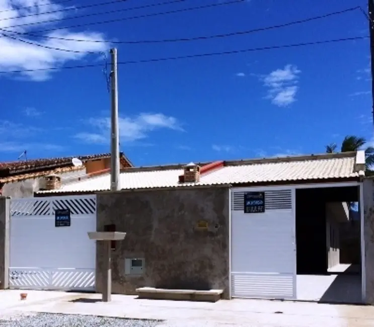 Foto 1 de Casa com 3 quartos à venda, 180m2 em Peruibe - SP