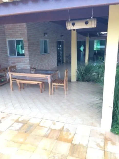 Casa com 3 quartos à venda, 320m2 em Peruibe - SP - imagem 9 Foto 9 de Casa com 3 quartos à venda, 320m2 em Peruibe - SP