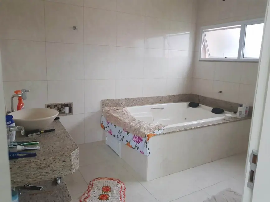 Casa à venda, 250m2 em Peruibe - SP - imagem 7 Foto 7 de Casa à venda, 250m2 em Peruibe - SP