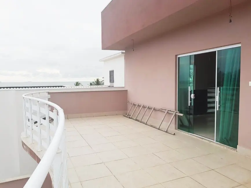 Casa à venda, 250m2 em Peruibe - SP - imagem 9 Foto 9 de Casa à venda, 250m2 em Peruibe - SP