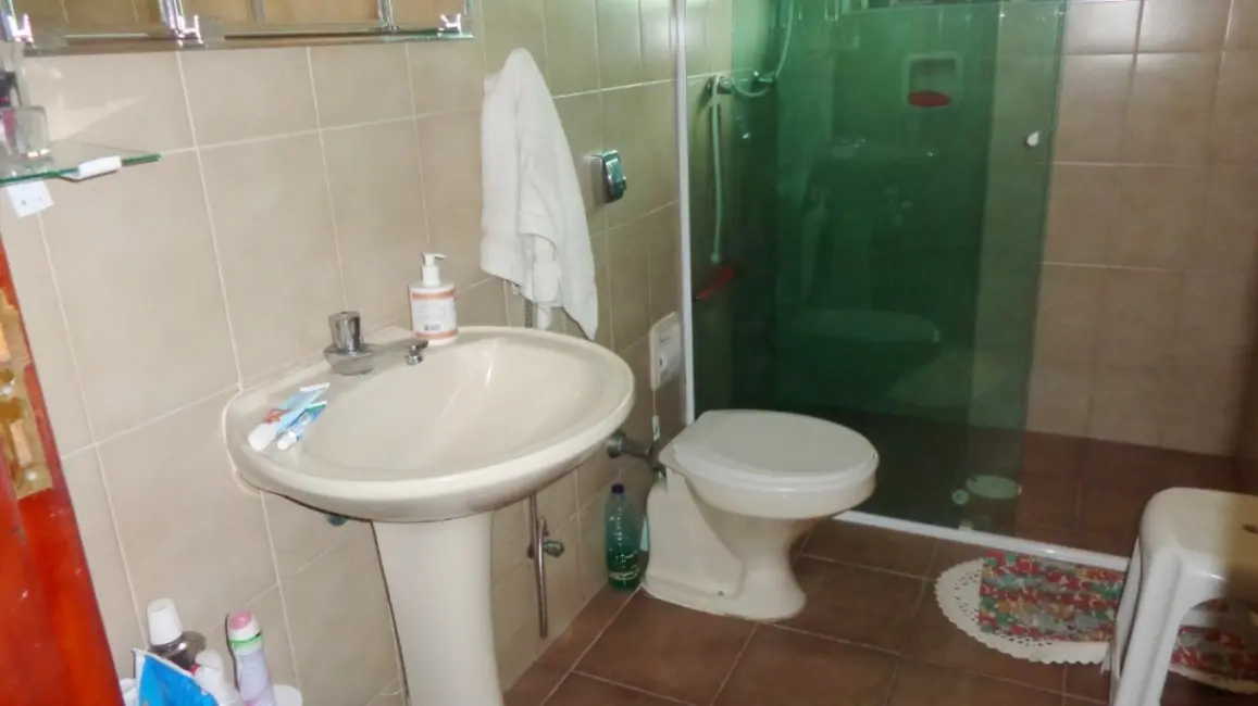 Foto 8 de Casa com 3 quartos à venda, 301m2 em Peruibe - SP