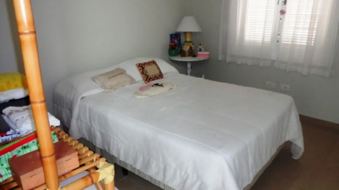 Casa com 3 quartos à venda, 167m2 em Peruibe - SP - imagem 7 Foto 7 de Casa com 3 quartos à venda, 167m2 em Peruibe - SP