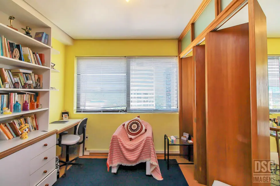 Sala Comercial à venda, 32m2 em Petrópolis, Porto Alegre - RS - imagem 8 Foto 8 de Sala Comercial à venda, 32m2 em Petrópolis, Porto Alegre - RS