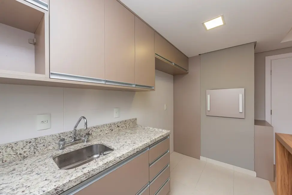 Apartamento com 3 quartos à venda, 65m2 em Petrópolis, Porto Alegre - RS - imagem 5 Foto 5 de Apartamento com 3 quartos à venda, 65m2 em Petrópolis, Porto Alegre - RS