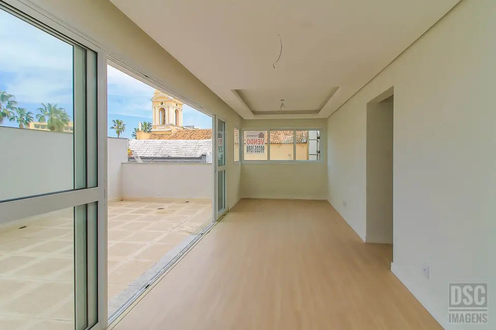 Foto 4 de Apartamento com 2 quartos à venda, 90m2 em Floresta, Porto Alegre - RS