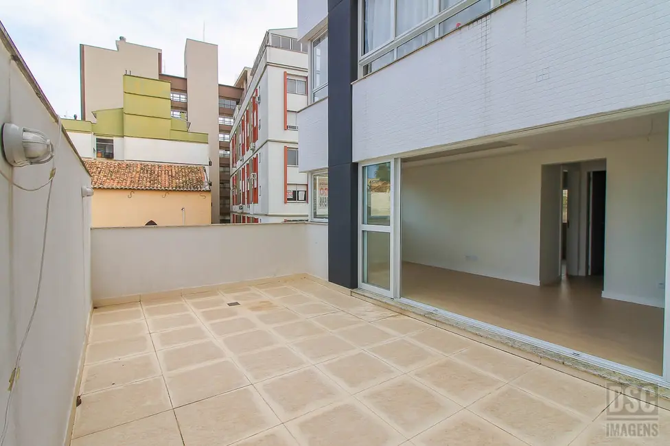 Foto 8 de Apartamento com 2 quartos à venda, 90m2 em Floresta, Porto Alegre - RS