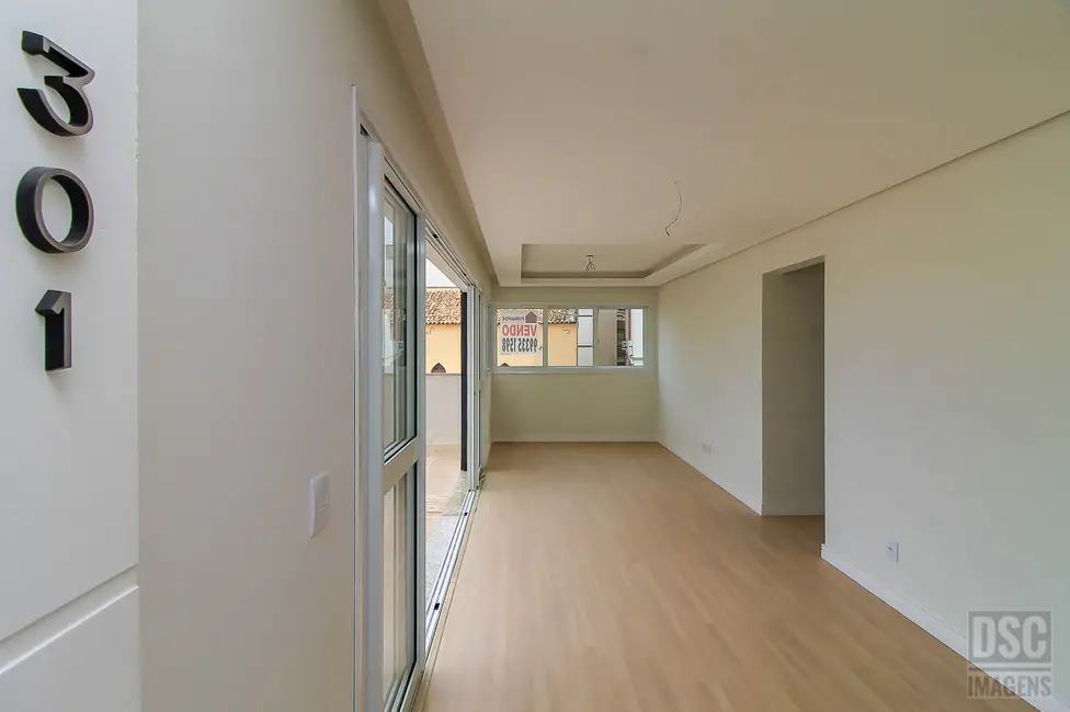 Foto 2 de Apartamento com 2 quartos à venda, 90m2 em Floresta, Porto Alegre - RS