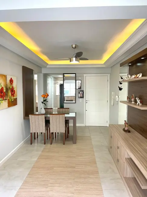 Foto 6 de Apartamento com 2 quartos à venda, 86m2 em Capao Da Canoa - RS