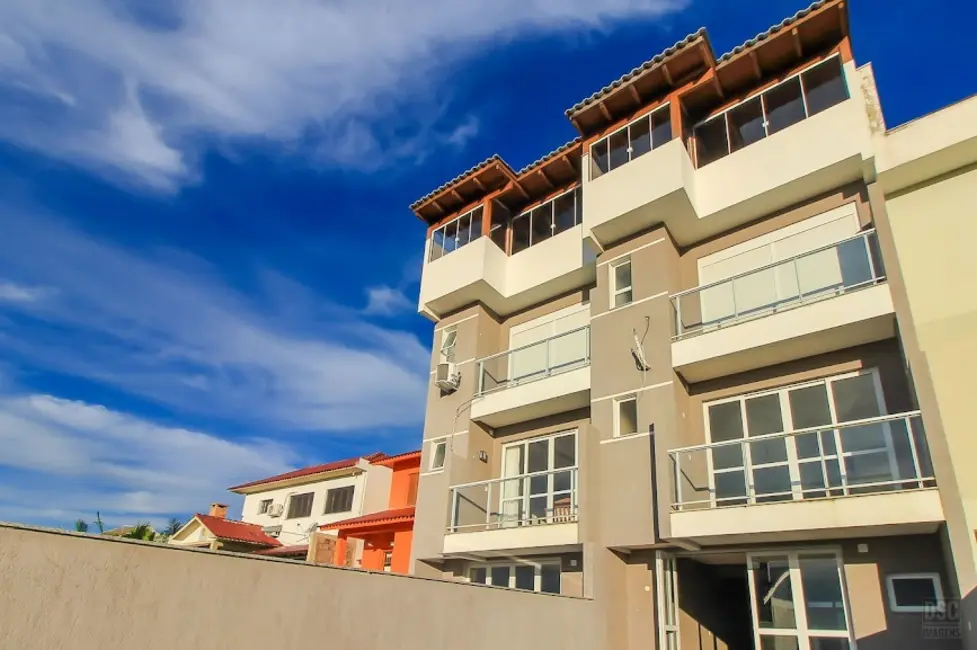 Foto 1 de Casa com 3 quartos à venda, 214m2 em Porto Alegre - RS