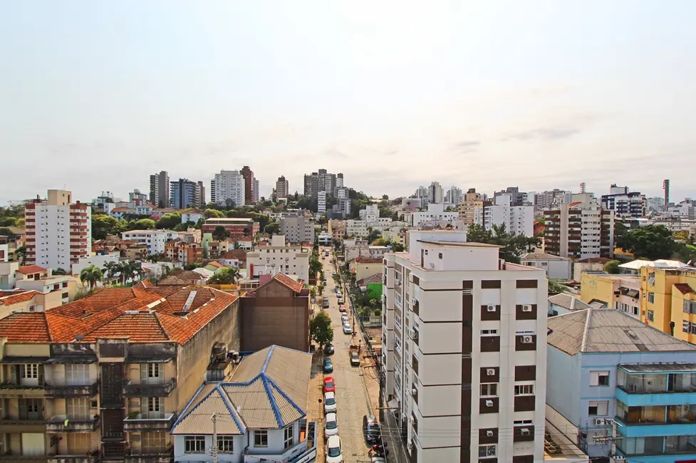 Apartamento com 3 quartos à venda, 116m2 em Rio Branco, Porto Alegre - RS - imagem 3 Foto 3 de Apartamento com 3 quartos à venda, 116m2 em Rio Branco, Porto Alegre - RS