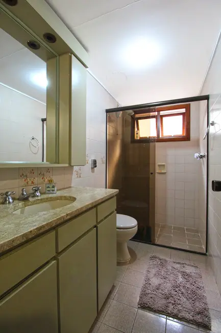 Foto 8 de Apartamento com 3 quartos à venda, 104m2 em Rio Branco, Porto Alegre - RS