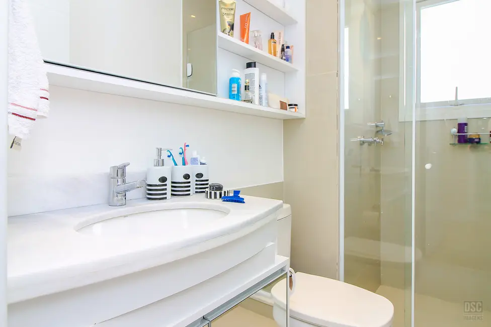 Apartamento com 3 quartos à venda, 197m2 em Menino Deus, Porto Alegre - RS - imagem 6 Foto 6 de Apartamento com 3 quartos à venda, 197m2 em Menino Deus, Porto Alegre - RS