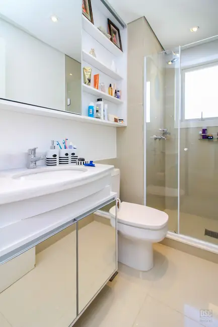 Apartamento com 3 quartos à venda, 197m2 em Menino Deus, Porto Alegre - RS - imagem 5 Foto 5 de Apartamento com 3 quartos à venda, 197m2 em Menino Deus, Porto Alegre - RS