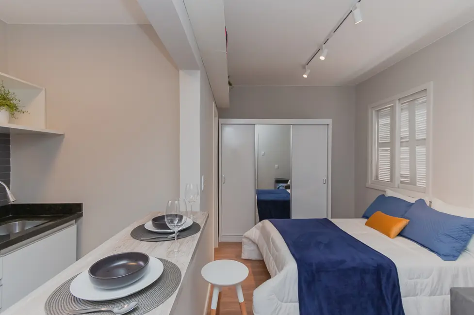 Foto 4 de Apartamento com 1 quarto à venda, 24m2 em Floresta, Porto Alegre - RS