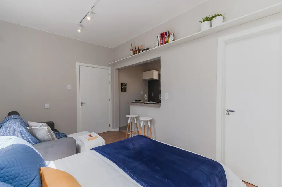 Foto 3 de Apartamento com 1 quarto à venda, 24m2 em Floresta, Porto Alegre - RS