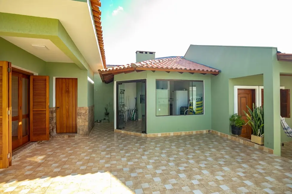 Foto 7 de Casa com 3 quartos à venda, 343m2 em Tristeza, Porto Alegre - RS