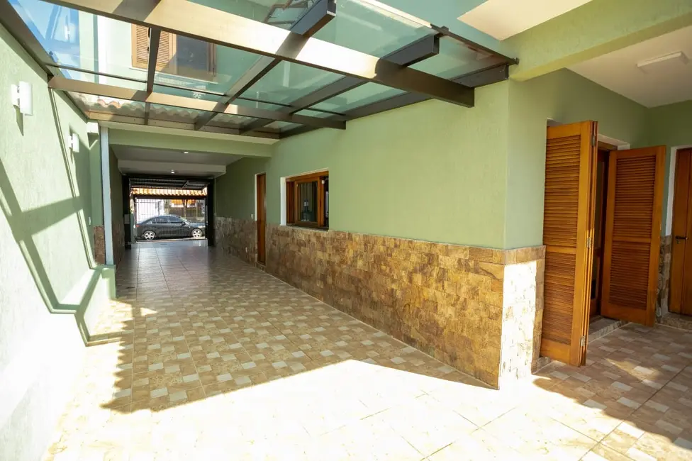 Foto 4 de Casa com 3 quartos à venda, 343m2 em Tristeza, Porto Alegre - RS