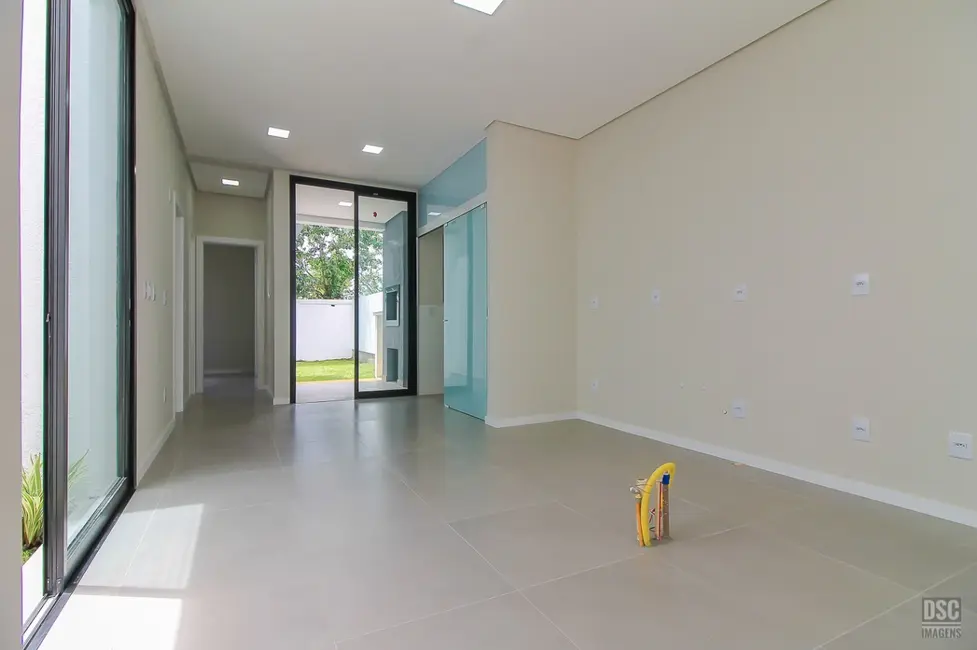 Casa com 3 quartos à venda, 98m2 em Hípica, Porto Alegre - RS - imagem 6 Foto 6 de Casa com 3 quartos à venda, 98m2 em Hípica, Porto Alegre - RS