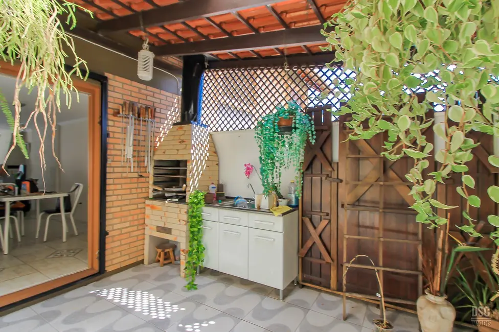 Foto 9 de Casa de Condomínio com 3 quartos à venda, 278m2 em Jardim Isabel, Porto Alegre - RS