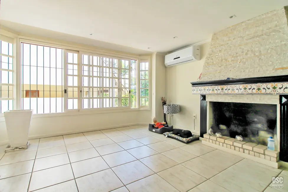 Foto 3 de Casa de Condomínio com 3 quartos à venda, 278m2 em Jardim Isabel, Porto Alegre - RS