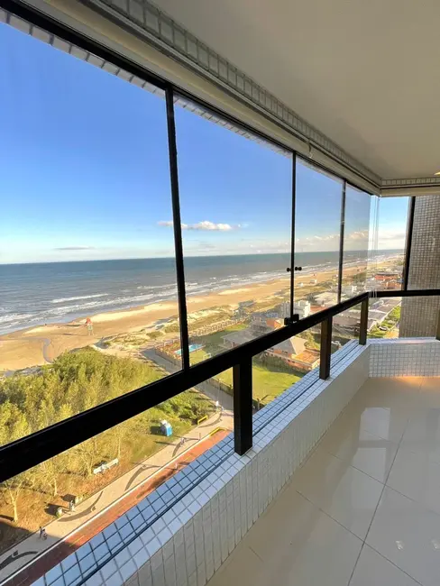 Apartamento com 4 quartos à venda, 394m2 em Capao Da Canoa - RS - imagem 4 Foto 4 de Apartamento com 4 quartos à venda, 394m2 em Capao Da Canoa - RS