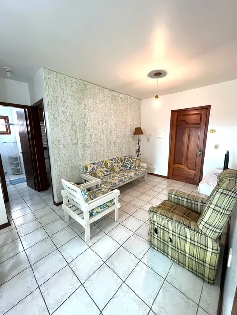 Foto 4 de Apartamento com 2 quartos à venda, 55m2 em Capao Da Canoa - RS