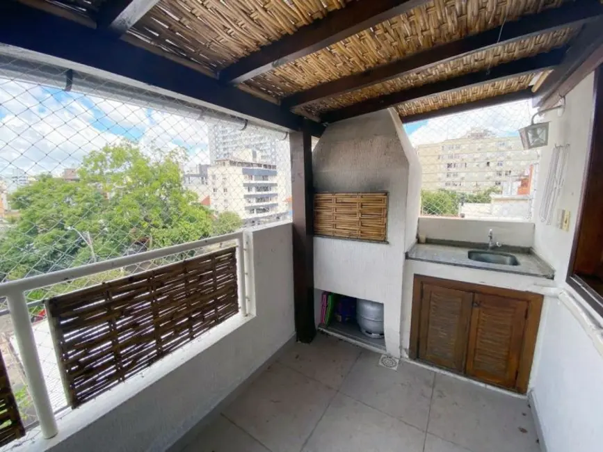 Apartamento com 2 quartos à venda, 131m2 em Petrópolis, Porto Alegre - RS - imagem 6 Foto 6 de Apartamento com 2 quartos à venda, 131m2 em Petrópolis, Porto Alegre - RS