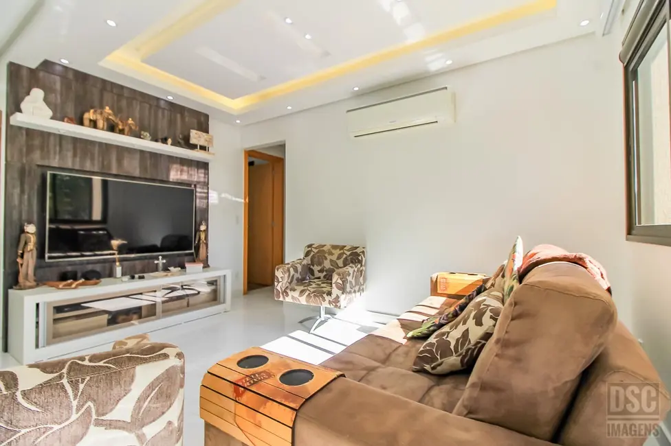 Apartamento com 3 quartos à venda, 91m2 em Passo da Areia, Porto Alegre - RS - imagem 8 Foto 8 de Apartamento com 3 quartos à venda, 91m2 em Passo da Areia, Porto Alegre - RS