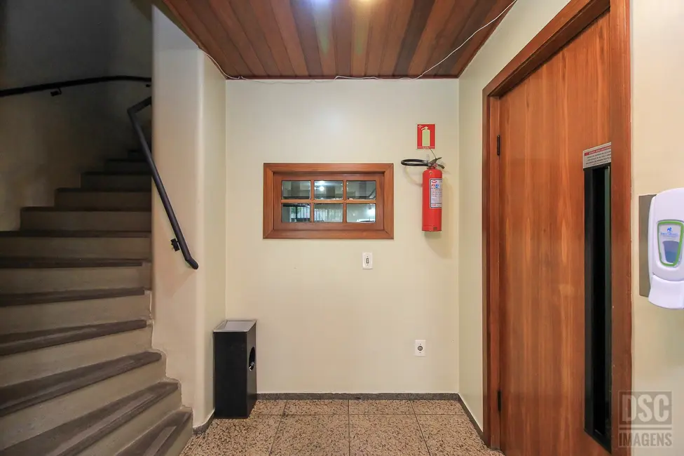 Foto 4 de Sala Comercial à venda, 70m2 em Bom Fim, Porto Alegre - RS