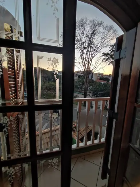 Sobrado com 2 quartos à venda, 130m2 em Cidade Patriarca, São Paulo - SP - imagem 8 Foto 8 de Sobrado com 2 quartos à venda, 130m2 em Cidade Patriarca, São Paulo - SP