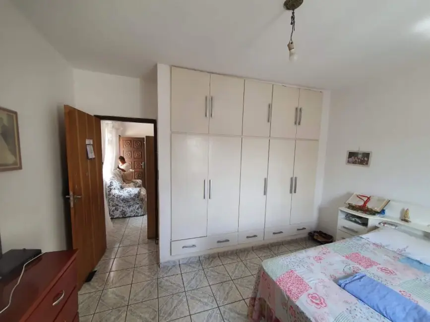 Foto 2 de Casa com 3 quartos à venda, 225m2 em Jardim das Oliveiras, São Paulo - SP