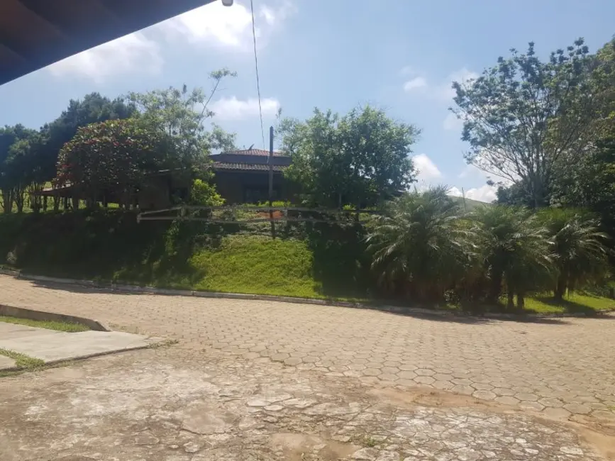 Foto 4 de Fazenda / Haras à venda, 102m2 em Cachoeira Paulista - SP