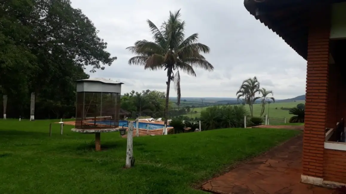 Foto 3 de Fazenda / Haras à venda, 216m2 em Descalvado - SP