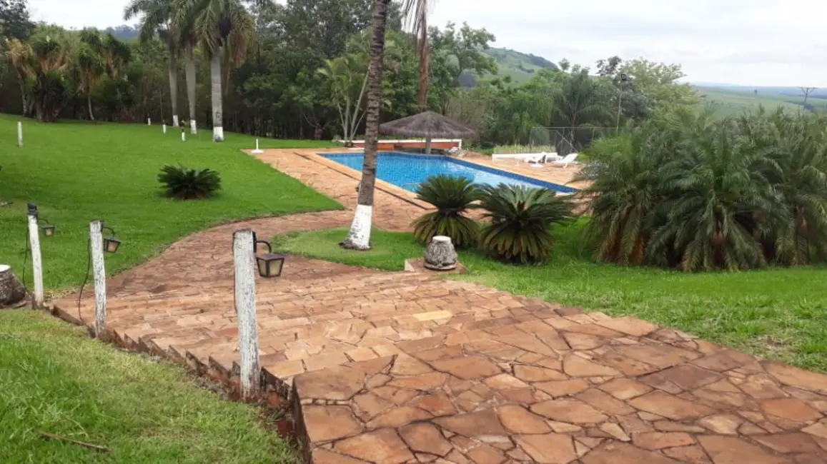 Foto 2 de Fazenda / Haras à venda, 216m2 em Descalvado - SP