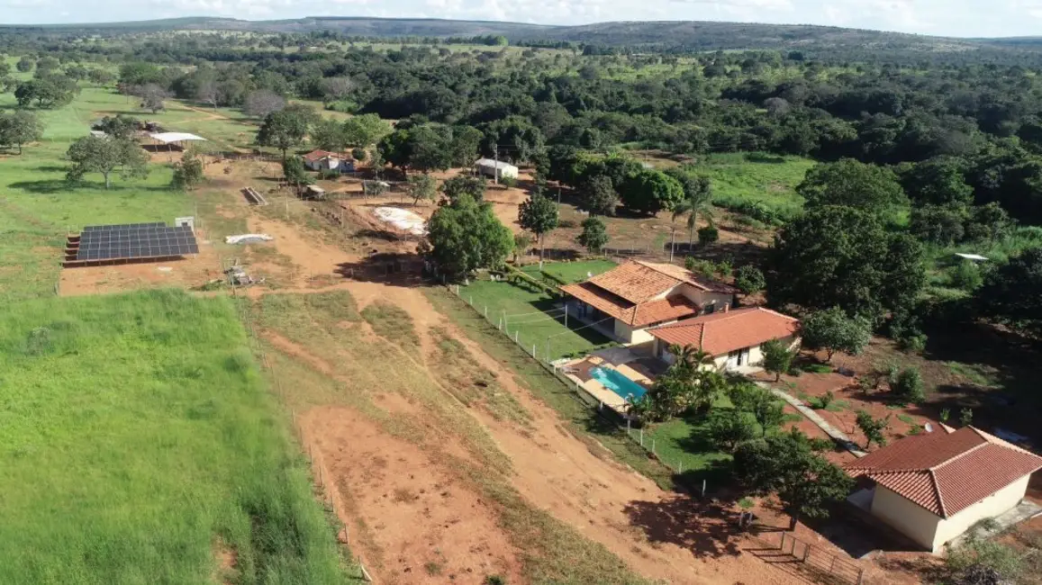 Foto 1 de Fazenda / Haras à venda, 300m2 em Cordisburgo - MG