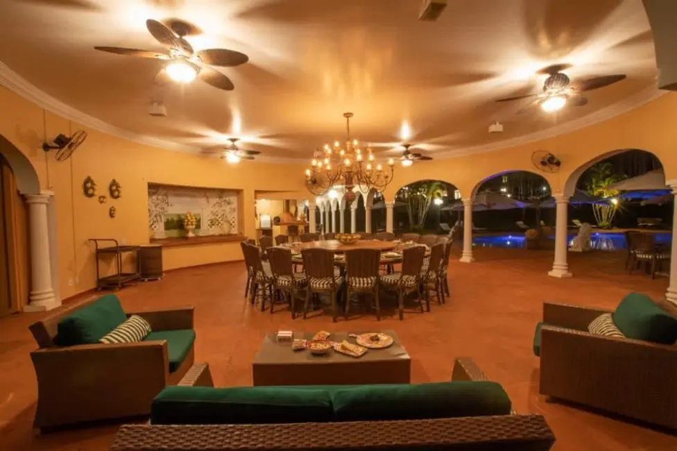 Foto 5 de Fazenda / Haras à venda, 84m2 em Centro, Jaboticabal - SP