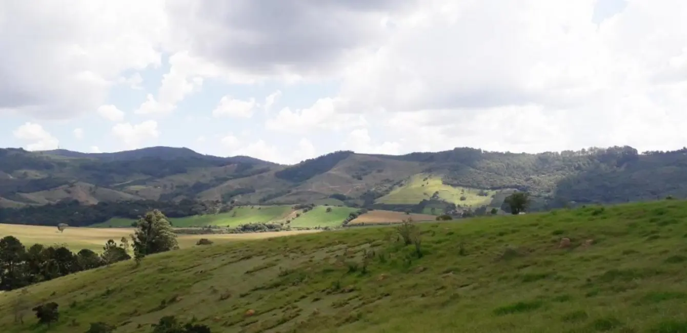 Foto 4 de Fazenda / Haras à venda, 222m2 em Serra Negra - SP