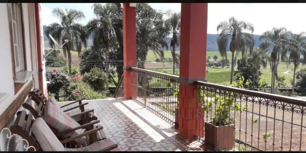 Foto 8 de Fazenda / Haras à venda, 222m2 em Serra Negra - SP