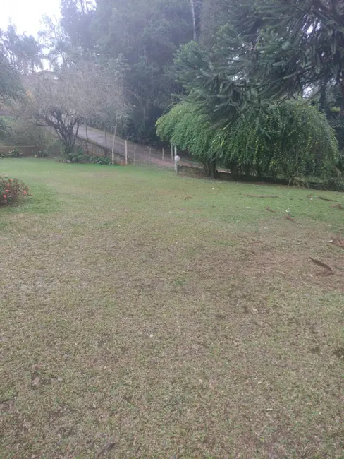 Chácara com 4 quartos à venda, 4500m2 em Ibiuna - SP - imagem 5 Foto 5 de Chácara com 4 quartos à venda, 4500m2 em Ibiuna - SP