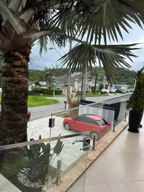 Foto 2 de Casa com 3 quartos à venda, 380m2 em Parque Residencial Itapeti, Mogi Das Cruzes - SP