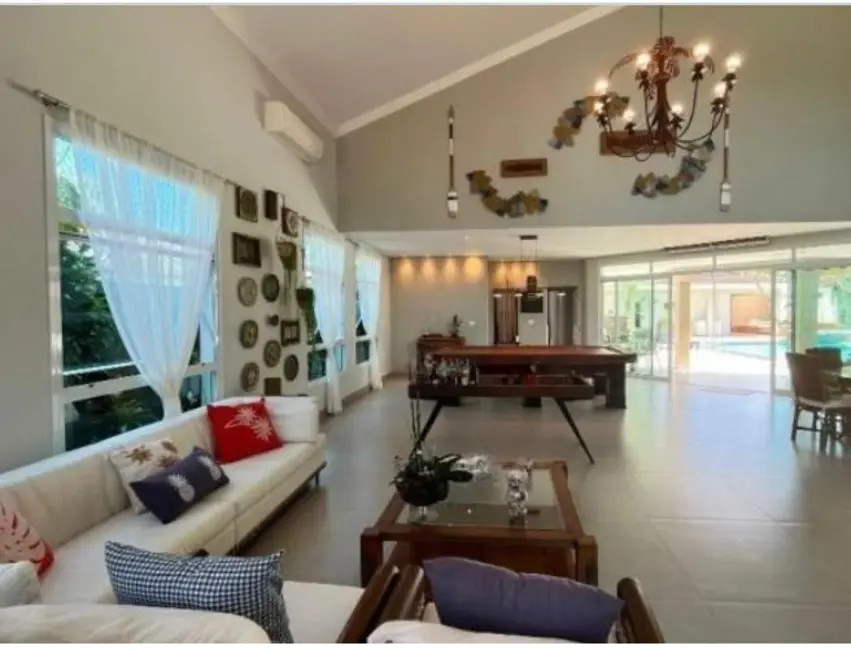 Foto 3 de Casa com 8 quartos à venda, 382m2 em Centro, Bertioga - SP