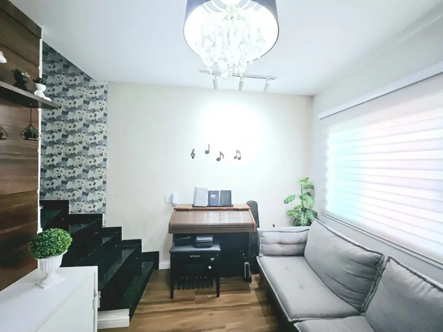 Foto 3 de Casa de Condomínio com 2 quartos à venda, 82m2 em Vila Ré, São Paulo - SP