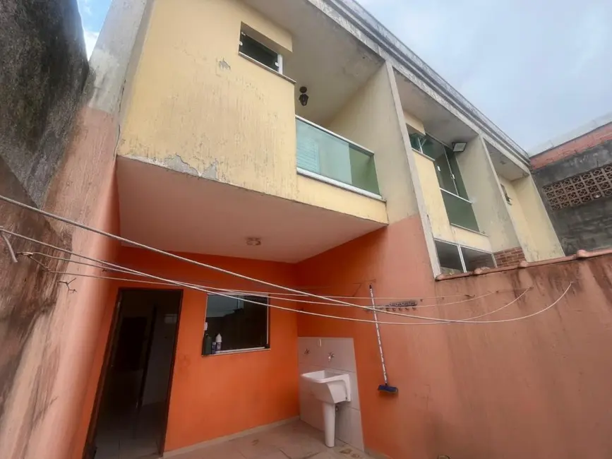 Sobrado com 2 quartos à venda, 70m2 em Jardim Ipanema (Cidade Líder), São Paulo - SP - imagem 3 Foto 3 de Sobrado com 2 quartos à venda, 70m2 em Jardim Ipanema (Cidade Líder), São Paulo - SP