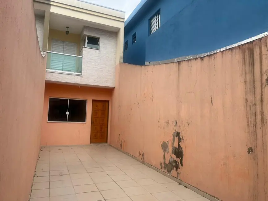 Sobrado com 2 quartos à venda, 70m2 em Jardim Ipanema (Cidade Líder), São Paulo - SP - imagem 4 Foto 4 de Sobrado com 2 quartos à venda, 70m2 em Jardim Ipanema (Cidade Líder), São Paulo - SP