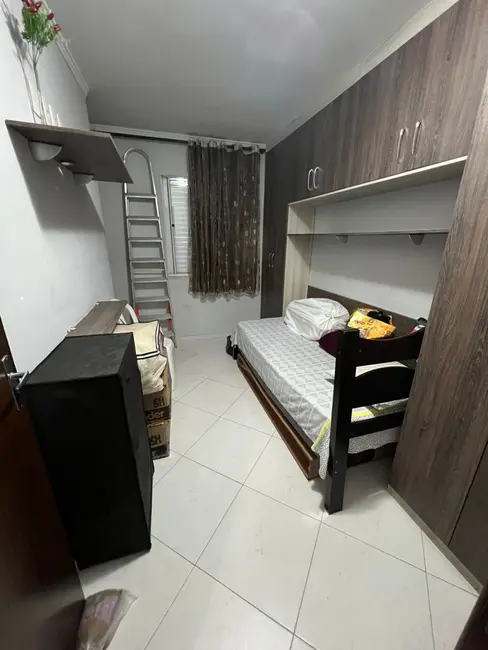 Foto 3 de Casa de Condomínio com 2 quartos à venda, 60m2 em Vila Carmosina, São Paulo - SP