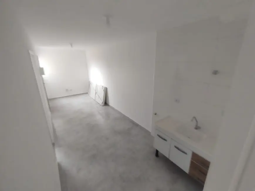 Foto 4 de Apartamento com 2 quartos para alugar, 37m2 em Cidade Patriarca, São Paulo - SP