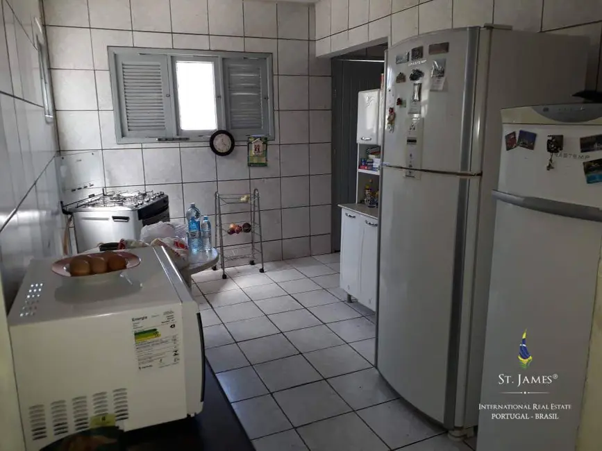 Casa com 4 quartos à venda, 480m2 em Ponta Negra, Natal - RN - imagem 2 Foto 2 de Casa com 4 quartos à venda, 480m2 em Ponta Negra, Natal - RN