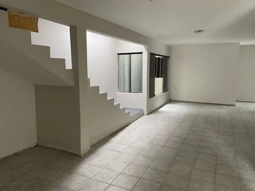 Casa com 3 quartos à venda, 250m2 em Neópolis, Natal - RN - imagem 2 Foto 2 de Casa com 3 quartos à venda, 250m2 em Neópolis, Natal - RN